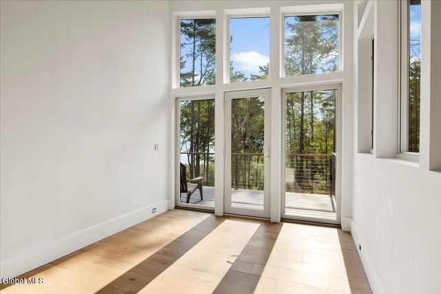 18 S Eagle Ridge, Bolton, NY 12824