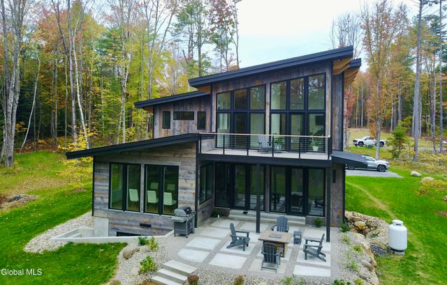 18 S Eagle Ridge, Bolton, NY 12824