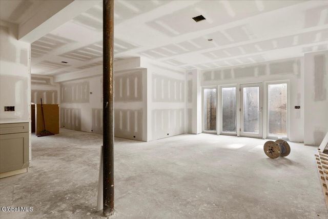 18 S Eagle Ridge, Bolton, NY 12824