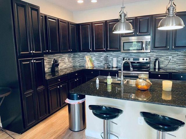 1527 NW 48th Lane, Boca Raton, FL 33431