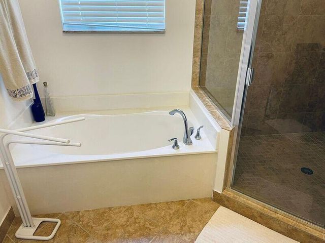 1527 NW 48th Lane, Boca Raton, FL 33431