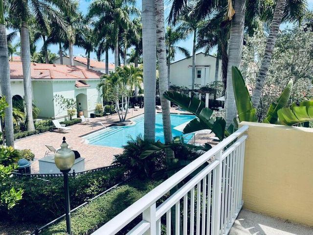 1527 NW 48th Lane, Boca Raton, FL 33431