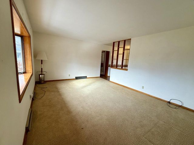 1518 Scott ROAD, Port Washington, WI 53074