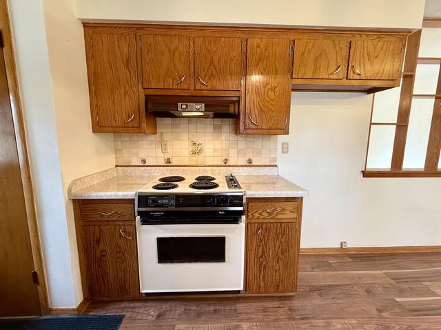 1518 Scott ROAD, Port Washington, WI 53074