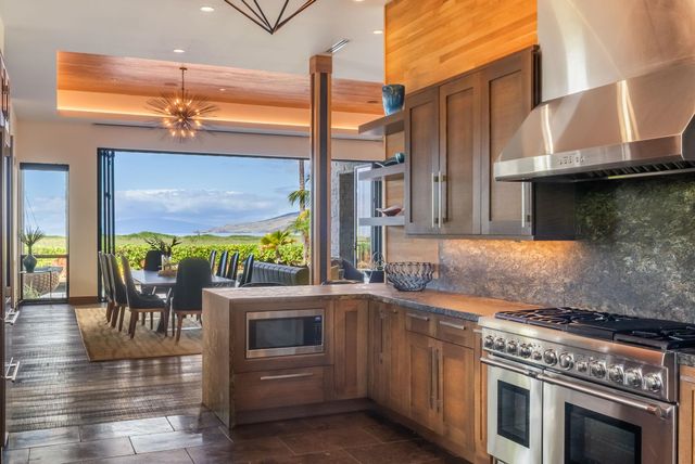 860 S Kihei Rd, Kihei, HI 96753