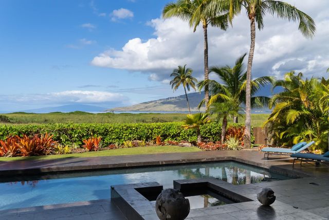 860 S Kihei Rd, Kihei, HI 96753