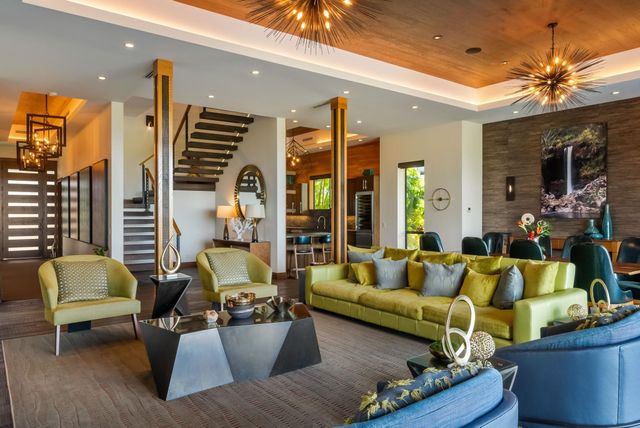 860 S Kihei Rd, Kihei, HI 96753