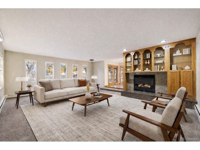 6423 Arrowhead Trl, Elizabeth, CO 80107