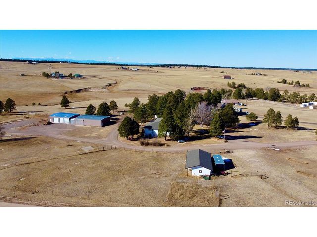 6423 Arrowhead Trl, Elizabeth, CO 80107