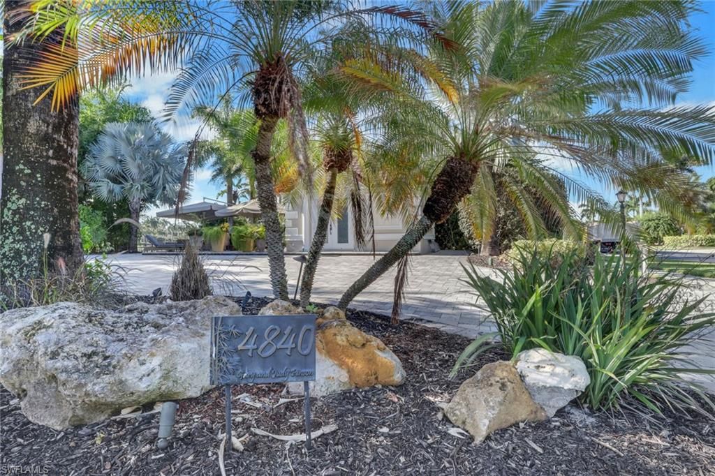 4840 CARRIAGE CT, NAPLES, FL 34114 — exterior