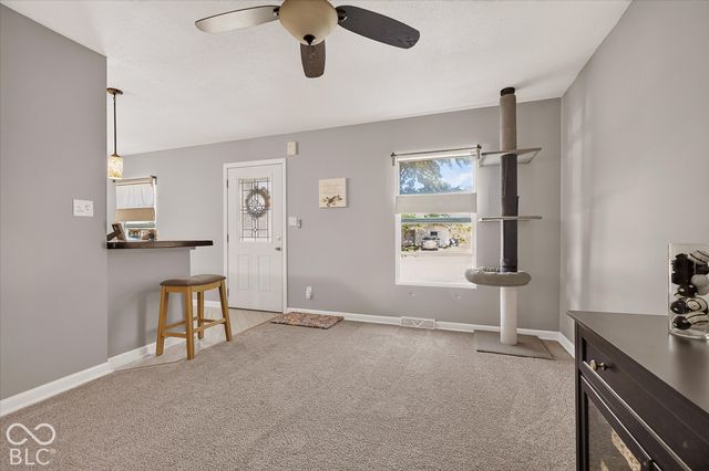 283 Bittersweet Drive, Whiteland, IN 46184