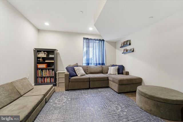 1337 S OPAL ST, Philadelphia, PA 19146
