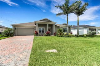 2202 SW 25th TER, Cape Coral, FL 33914
