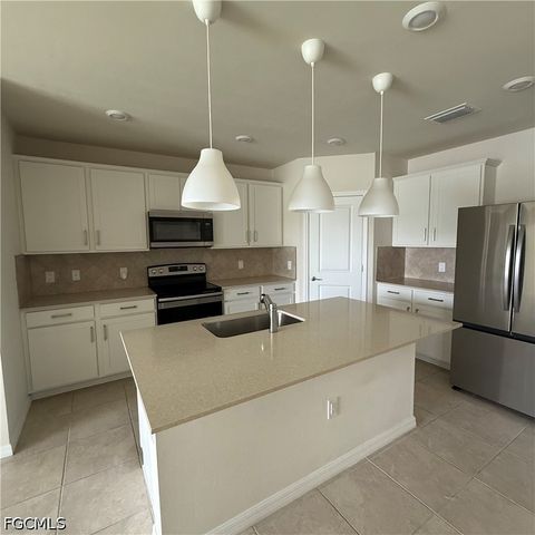 10754 Marlberry WAY, North Fort Myers, FL 33917