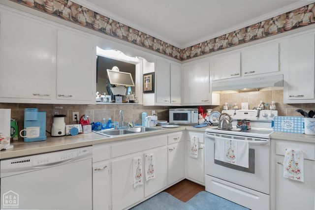 44 Oak Grove Road, Paragould, AR 72450