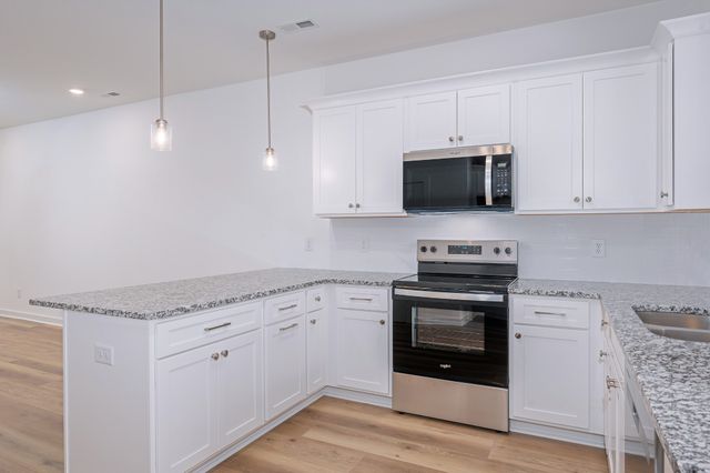 1170 S Dickerson Rd Unit 24, Goodlettsville, TN 37072