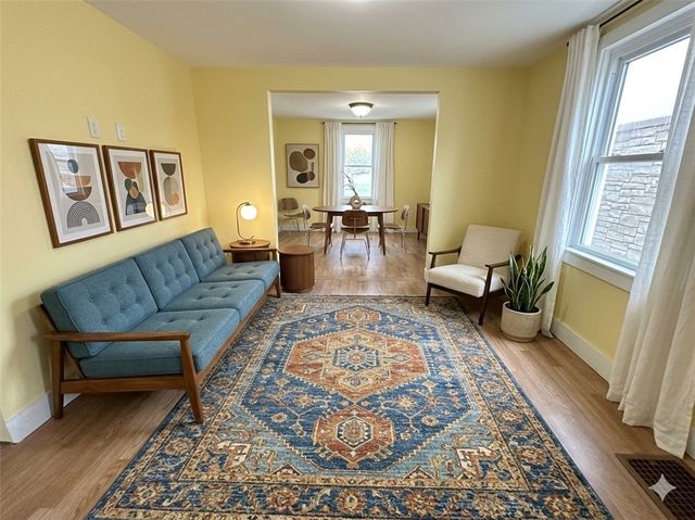 409 S Summit St, Derry Boro, PA 15627