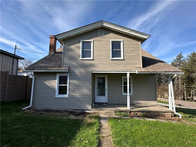 409 S Summit St, Derry Boro, PA 15627