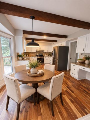 9600 W 105TH Terrace, Overland Park, KS 66212