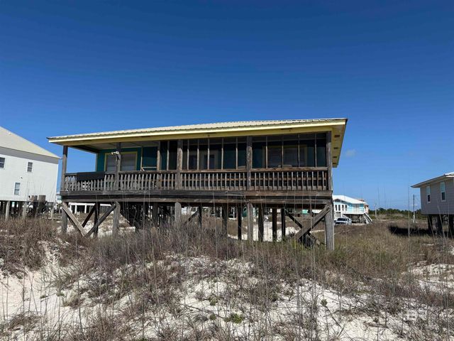 3042 Ponce De Leon Court, Gulf Shores, AL 36542