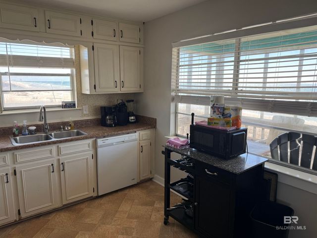 3042 Ponce De Leon Court, Gulf Shores, AL 36542