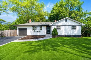 267 Woodhull Avenue, Port Jefferson Station, NY 11776