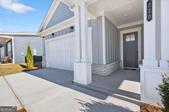 220 Vinca Circle NW, Kennesaw, GA 30144