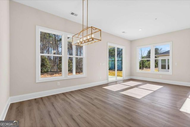 220 Vinca Circle NW, Kennesaw, GA 30144