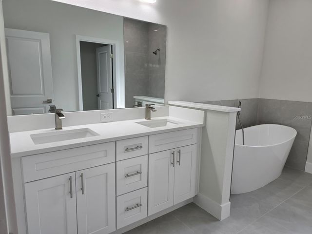 18374 ELGIN AVENUE, Port Charlotte, FL 33948