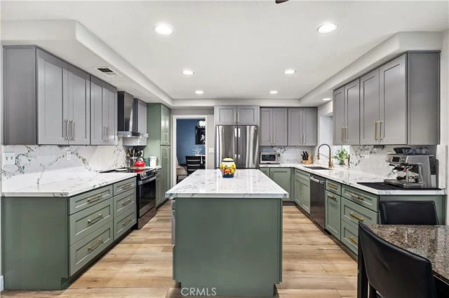 5570 Lakeview Drive, La Verne, CA 91750