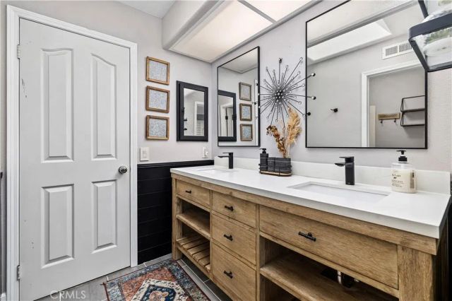 5570 Lakeview Drive, La Verne, CA 91750