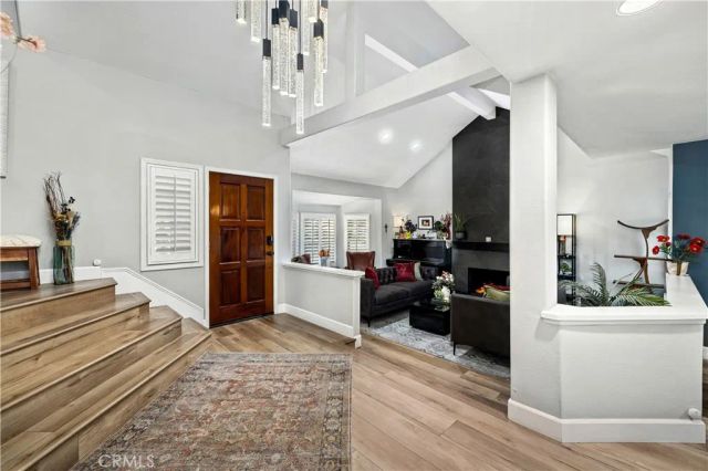 5570 Lakeview Drive, La Verne, CA 91750