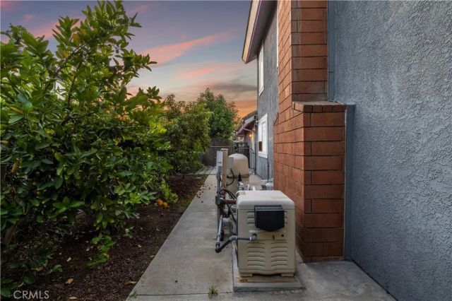 5570 Lakeview Drive, La Verne, CA 91750