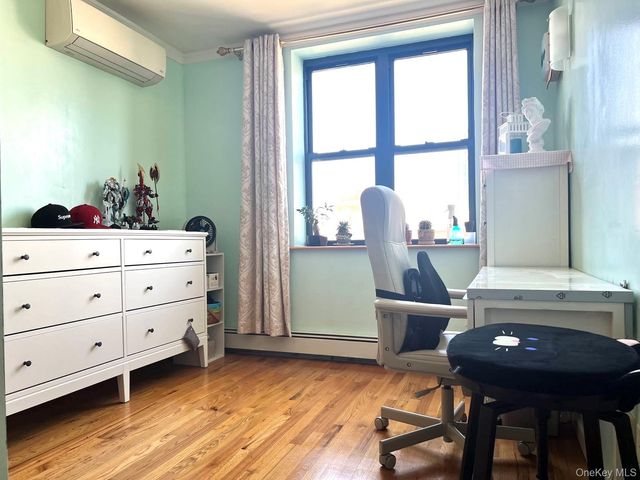 142-18 38 Avenue 3G, Flushing, NY 11354