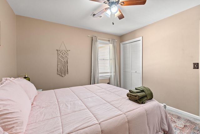306 Anadale Court, North Charleston, SC 29418
