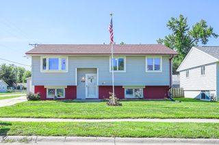 1217 WILLOW Drive, Carter Lake, IA 51510