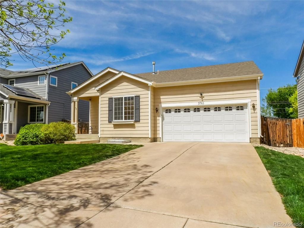 3741 Bison Lane, Pueblo, CO 81005