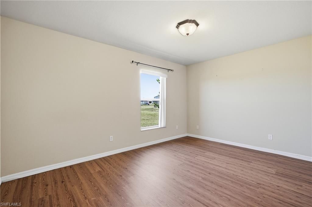 Image 23 of property listing at 2809 NW 2nd ST, Cape Coral, FL 33993