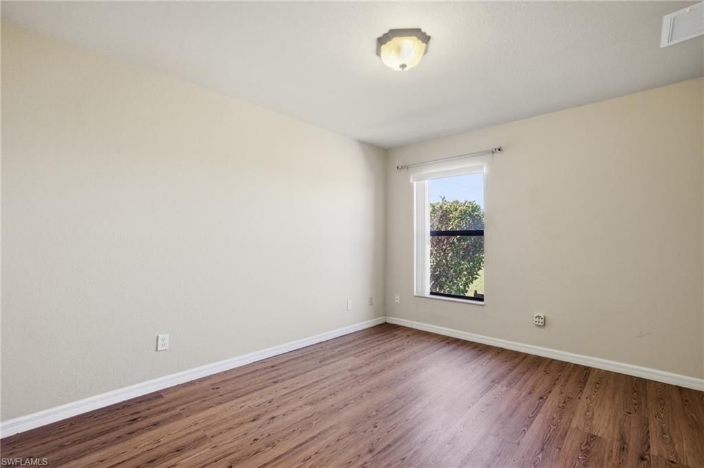 Image 28 of property listing at 2809 NW 2nd ST, Cape Coral, FL 33993