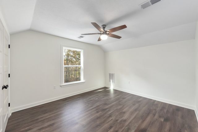 67 Dunhill Ct, Counce, TN 38326