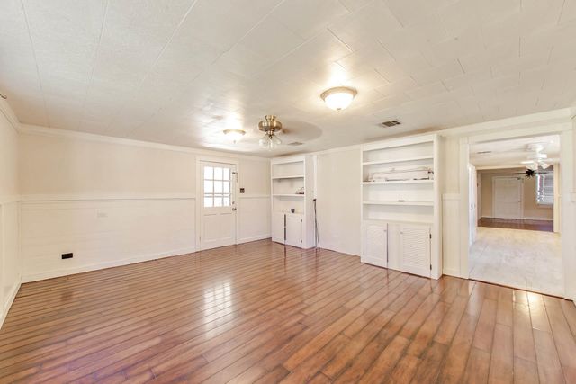 1103 Caroline St, Thibodaux, LA 70301