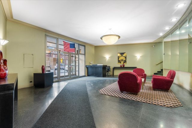 3441 85th St Apt 1H, New York City, NY 11372