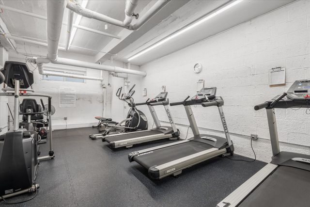3441 85th St Apt 1H, New York City, NY 11372