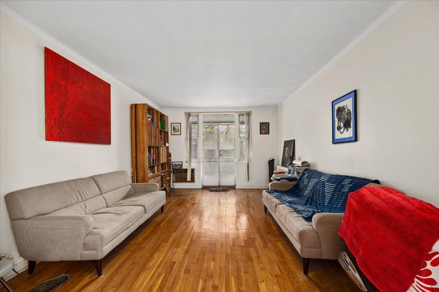 3441 85th St Apt 1H, New York City, NY 11372