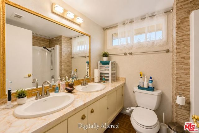 2114 Rhonda Street, Oxnard, CA 93036