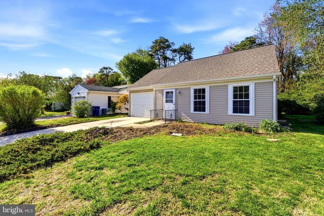 91 SHEFFIELD PL, Southampton, NJ 08088