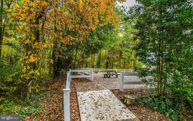 91 SHEFFIELD PL, Southampton, NJ 08088