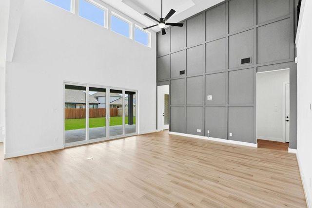220 Reata Ridge LOOP, Liberty Hill, TX 78642