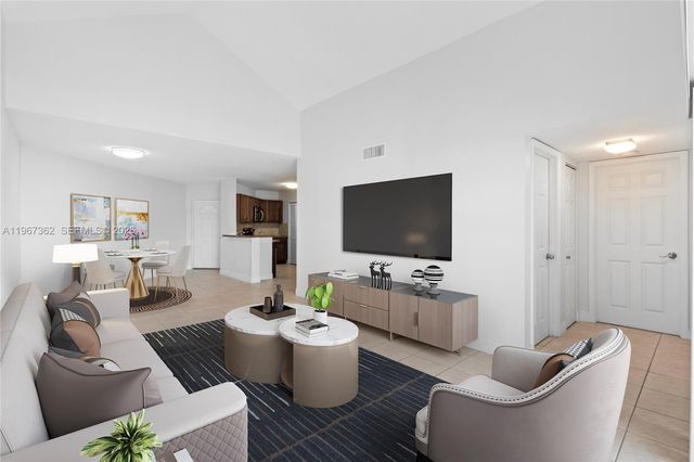 6292 NW 186th St 301, Hialeah, FL 33015