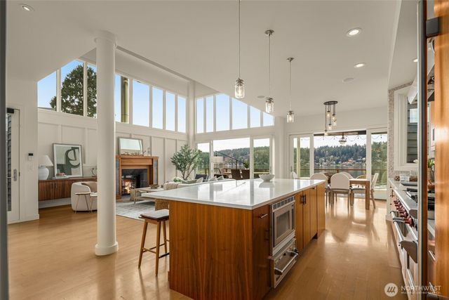 6007 Hazelwood Lane SE, Bellevue, WA 98006